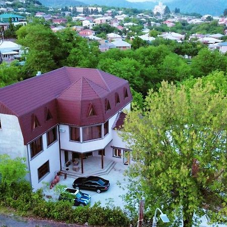 Inaisi Hotel クタイシ エクステリア 写真